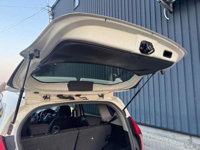 ノート1.2 ライダー 4WD　純正エアロ 1200