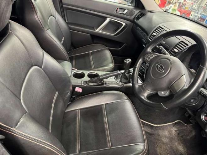 レガシィワゴン2.0 GT 4WD　5速　プッシュスタート　Tベルト交換 2000