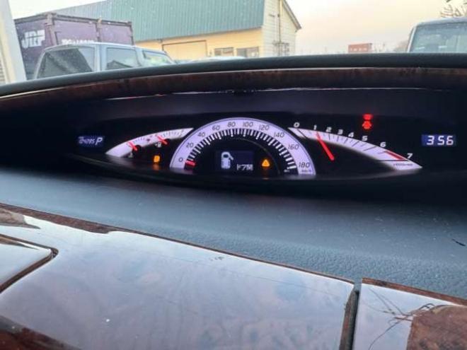 エスティマ2.4 アエラス Gエディション 4WD　両側Pスライド　夏冬タイヤ　ナビ　TV　Bカメラ 2400