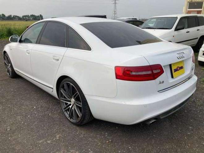 アウディA6 3.0 TFSI クワトロ Sライン 4WD　スマートキー　ナビ・TV ETC 盗難防止システム 革シート オートクルーズコントロール 正規輸入車 3000