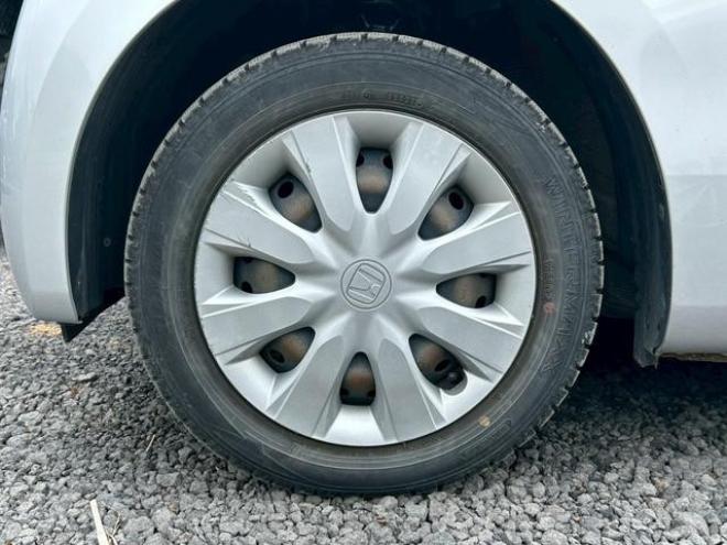 N-WGNＧ　ドライブレコーダー　バックカメラ　ナビ　スマートキー　アイドリングストップ　電動格納ミラー　ベンチシート　ＣＶＴ　Ｂｌｕｅｔｏｏｔｈ　エアコン　パワーステアリング　パワーウィンドウ 4WD 660 5Dr