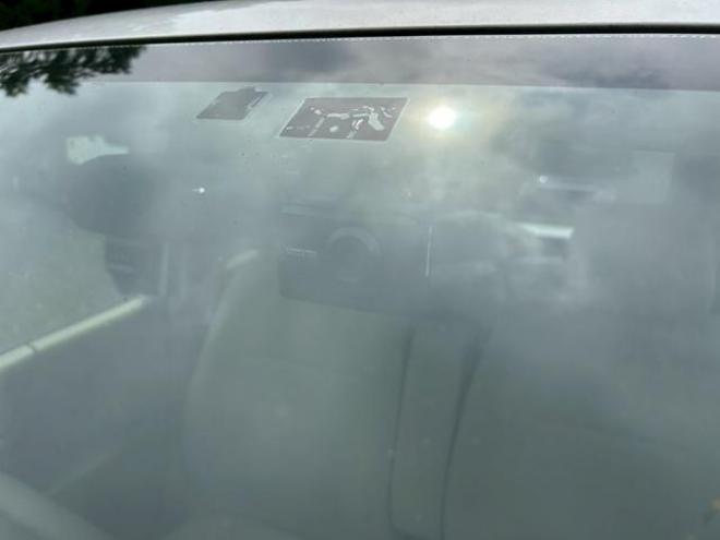 N-WGNＧ　ドライブレコーダー　バックカメラ　ナビ　スマートキー　アイドリングストップ　電動格納ミラー　ベンチシート　ＣＶＴ　Ｂｌｕｅｔｏｏｔｈ　エアコン　パワーステアリング　パワーウィンドウ 4WD 660 5Dr