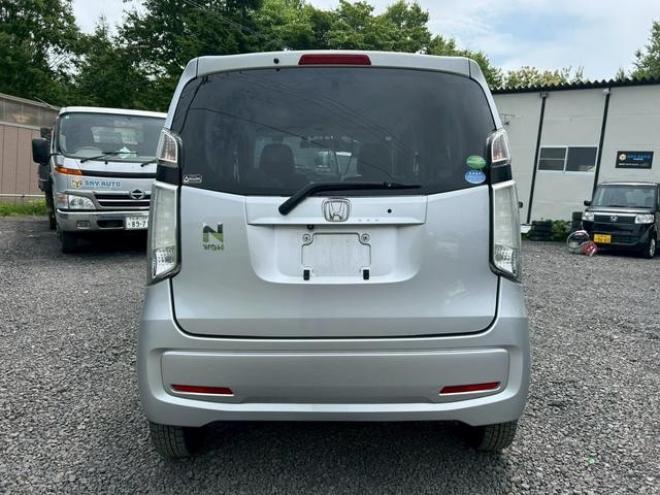 N-WGNＧ　ドライブレコーダー　バックカメラ　ナビ　スマートキー　アイドリングストップ　電動格納ミラー　ベンチシート　ＣＶＴ　Ｂｌｕｅｔｏｏｔｈ　エアコン　パワーステアリング　パワーウィンドウ 4WD 660 5Dr