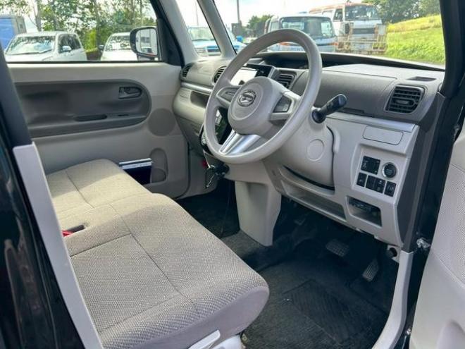 タント　ドライブレコーダー　ＥＴＣ　両側スライド・片側電動　ナビ　オートライト　スマートキー　アイドリングストップ　シートヒーター　ベンチシート　ＣＶＴ　ＡＢＳ　ＥＳＣ　アルミホイール　エアコン 4WD 660 5Dr