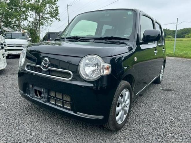 ミラココア　ドライブレコーダー　ＥＴＣ　バックカメラ　ナビ　スマートキー　アイドリングストップ　ベンチシート　ＣＶＴ　ＡＢＳ　アルミホイール　エアコン　パワーステアリング　パワーウィンドウ 4WD 660 5Dr