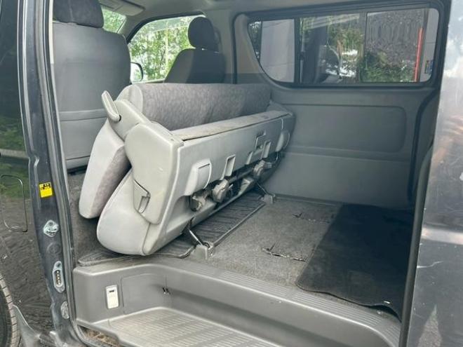 ハイエースバン　４ＷＤ　ＥＴＣ　両側スライドドア　アルミホイール　エアコン　パワーウィンドウ　運転席エアバッグ　助手席エアバッグ　ＣＤ　ＵＳＢ　Ｂｌｕｅｔｏｏｔｈ 4WD 2500(D) 5Dr
