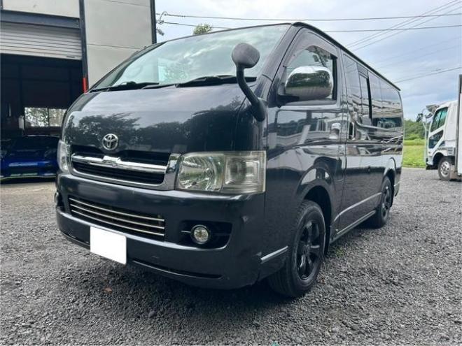 ハイエースバン　４ＷＤ　ＥＴＣ　両側スライドドア　アルミホイール　エアコン　パワーウィンドウ　運転席エアバッグ　助手席エアバッグ　ＣＤ　ＵＳＢ　Ｂｌｕｅｔｏｏｔｈ 4WD 2500(D) 5Dr