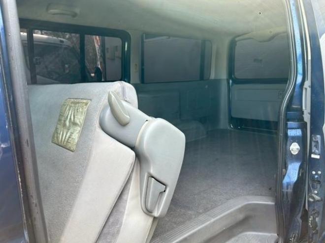 ハイエースバンスーパーＧＬ　ＥＴＣ　バックカメラ　ナビ　ＴＶ　両側スライドドア　ＡＴ　アルミホイール　エアコン　パワーウィンドウ　運転席エアバッグ 4WD 2500(D) 5Dr