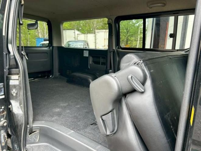 ハイエースバン　スーパーＧＬ　ＥＴＣ　バックカメラ　ナビ　両側スライドドア　ＡＴ　アルミホイール　エアコン　パワーウィンドウ　運転席エアバッグ 4WD 3000(D) 5Dr