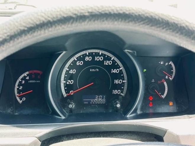 ハイエースバンスーパーＧＬ　４ＷＤ　ナビ　両側スライドドア　電動格納ミラー　ＡＴ　エアコン　パワーウィンドウ　運転席エアバッグ　助手席エアバッグ 4WD 2500(D) 5Dr