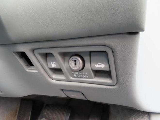 ソアラ3.0 GT　キーレス・ETC・禁煙車・レーベンハート20AW・札幌34ナンバー・下回りサビ少 2WD 3000