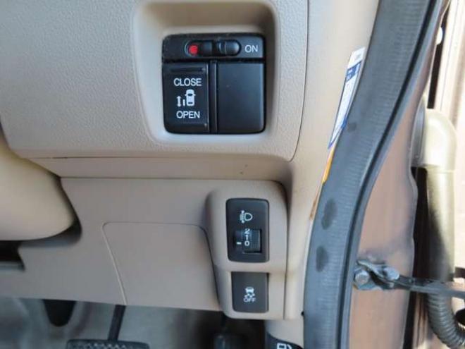 N-BOXG Lパッケージ 4WD　 660