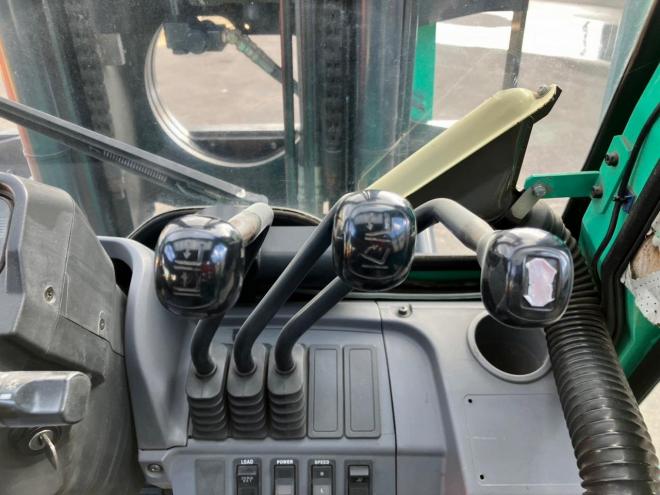 フォークリフト三菱　中古　FDE35AT　回転付　建機