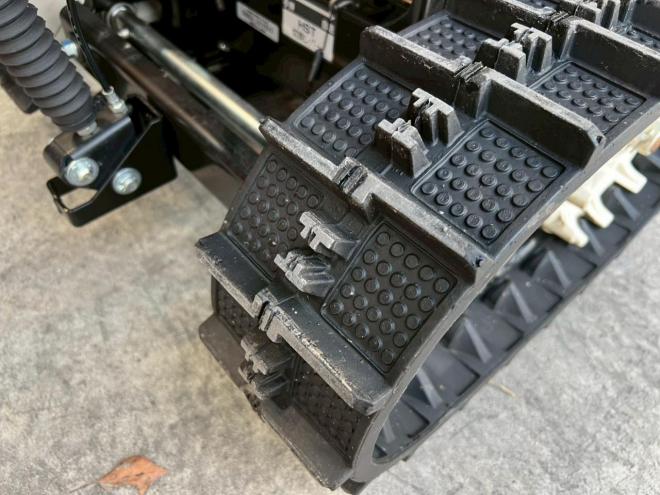 除雪機ホンダ　HSS760ｎ 