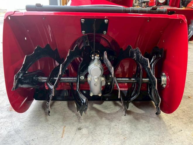 除雪機ホンダ　HSS760ｎ