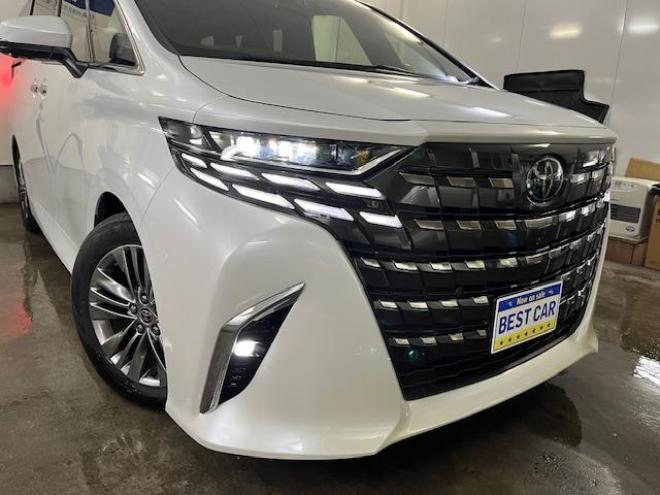 アルファードＺ　本州仕入　寒冷地仕様　禁煙車　トヨタセーフティセンス　左右独立ムーンルーフ　レーダークルーズ　レーントレーシング　純正１８インチＡＷ　ＴＯＹＯ製新品スタッドレスタイヤ　純正ナビ（フルセグ地デジ　Ｂｌｕｅｔｏｏｔｈ　Ｍｉｒａｃａｓｔ）＋バックカメラ＋全方位カメラ　両側パワースライドドア　パワーバックドア　純正ブラックレザーシート　ヘッドアップディスプレイ　電動オットマン　ＬＥＤヘッドライト　デジタルインナーミラー　シートヒーター＆クーラー　前後ドライブレコーダー　ＥＴＣ  4WD 2500 5Dr