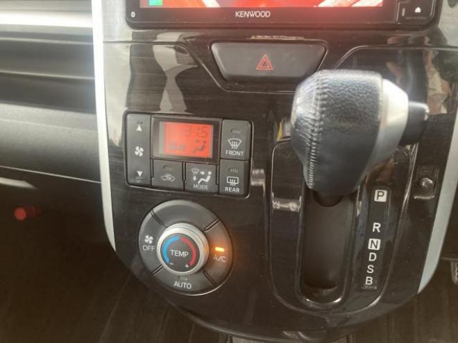 タントカスタムRSトップエディションSA 4WD 660 5Dr