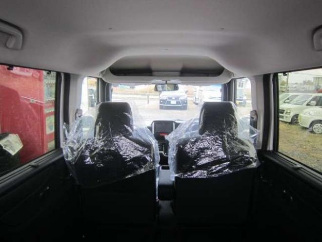 N-BOXカスタムG Lパッケージ 4WD　ワンオーナー パワースラドア ドラレコ エンスタ 夏冬タイヤ 1年間走行無制限保証付 660