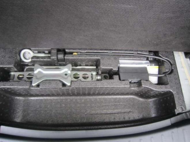 N-BOXカスタムG Lパッケージ 4WD　ワンオーナー パワースラドア ドラレコ エンスタ 夏冬タイヤ 1年間走行無制限保証付 660