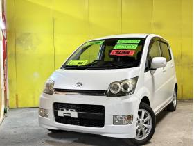 ムーヴ　（特別価格車） カスタムXCedition 4WD 660 5Dr