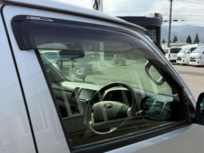 ハイエースバン2.8 DX ロング ディーゼルターボ 4WD　寒冷地仕様　415COBRA　丸目ヘッドライトキット　サファイアフロントリップスポイラー　ENCB16インチアルミ　トーヨーオープンカントリー　リアヒーター　リアエアコン 2800