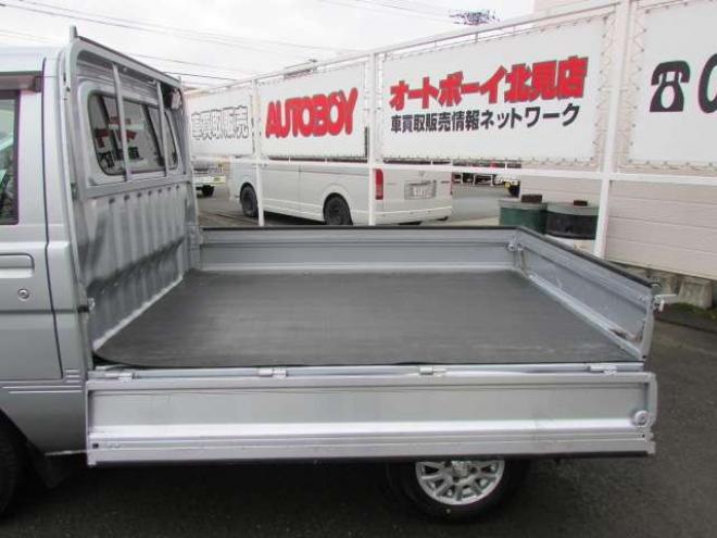 ハイゼットトラック エクストラ 3方開 4WD　パワーステアリング/パワーウィンドウ/エアコン/荷台作業灯/キーレス 660