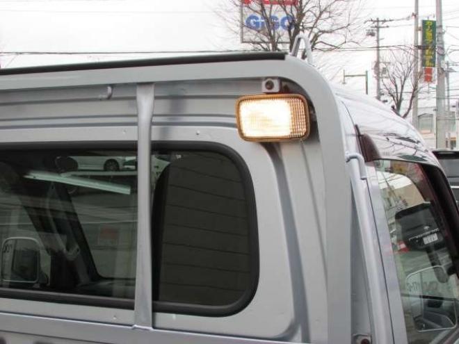 ハイゼットトラック エクストラ 3方開 4WD　パワーステアリング/パワーウィンドウ/エアコン/荷台作業灯/キーレス 660