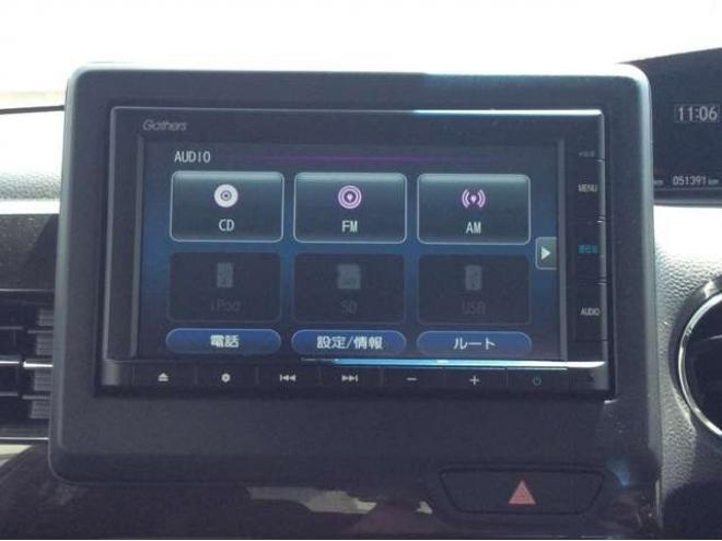 N-BOXカスタム 660 G EX ホンダセンシング 4WD　パワスラ　シートヒーター　スマートキー　プッシュスタート　クルーズコントロール　ホンダ純正ナビ　バックカメラ　電動格納ミラー　横滑り防止装置　車線逸脱防止　衝突被害軽減システム　オートライト　ETC 660