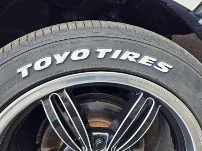 ハイエースバン2.7 スーパーGL ダークプライム ワイド ミドルルーフ ロングボディ 4WD　4WD　寒冷地仕様　両側パワスラ　スマキー　プッシュスタート　リアヒーター&クーラー　アルパインインナーミラー&フリップダウンモニター　社外メモリナビ　フルセグTV　ETC　ベッドキッド　Bカメラ 2700