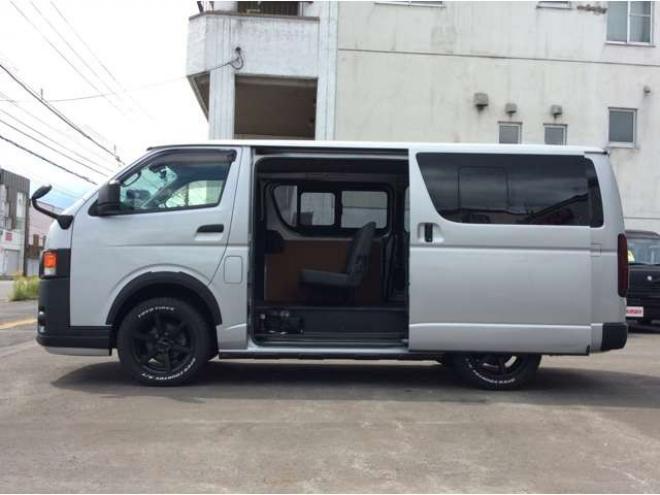 ハイエースバン2.8 DX ロング GLパッケージ ディーゼルターボ 4WD　キーレス　両側スライドドア　バックカメラ　メモリナビ　フルセグTV　フロントフォグランプ　衝突被害軽減システム　車線逸脱防止　横滑り防止装置　パワーヒート　オートマチックハイビーム　電動格納ミラー 2800