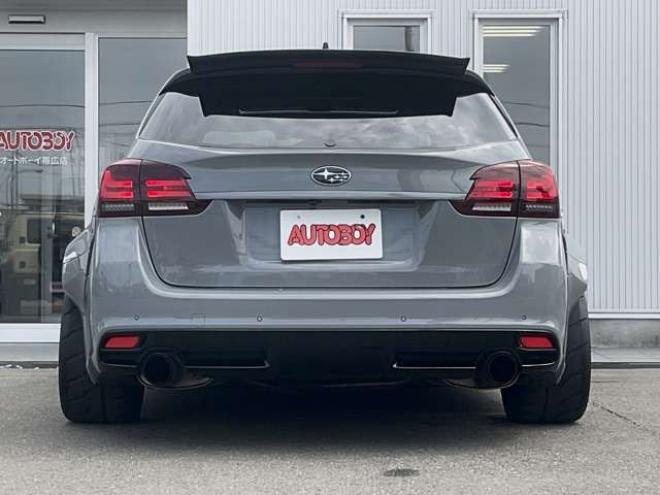 レヴォーグ2.0 STI スポーツ アイサイト 4WD　東京オートサロン2020受賞車　フロント片側60mmワイド　リア片側85mmワイド　ナルドグレー全塗装　BRIDEセミバケットシート　WRX後期Fバンパー　フロント6POTキャリパー　CUSCO製車高調　車幅公認済み 2000