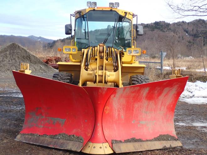 ホイールローダ65DV2 ワンタッチマルチプラウ＆バケット　スパイクタイヤ