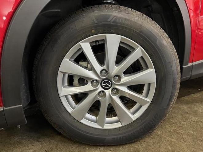 CX-5本州仕入　禁煙車　セーフティクルーズパッケージ　スマートブレーキサポート　レーダークルーズ　誤発進抑制制御　純正１７インチＡＷ　社外１７ＡＷ＋スタッドレスタイヤ付　純正ナビ　Ｂｌｕｅｔｏｏｔｈ 4WD 2200 5Dr