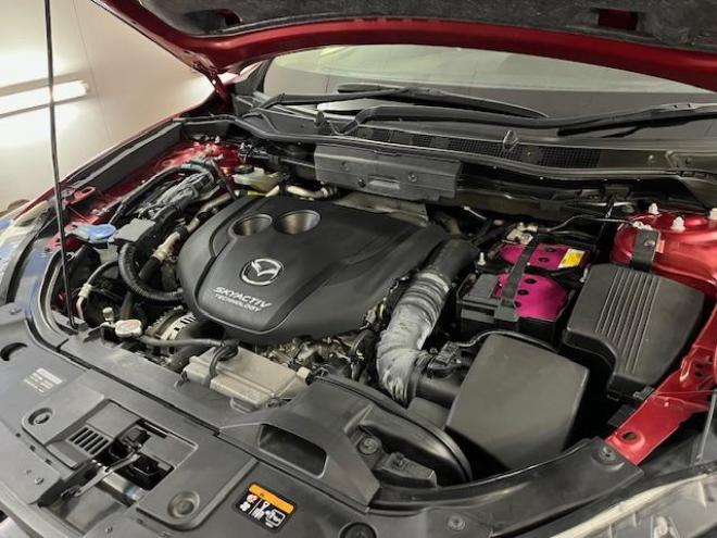 CX-5本州仕入　禁煙車　セーフティクルーズパッケージ　スマートブレーキサポート　レーダークルーズ　誤発進抑制制御　純正１７インチＡＷ　社外１７ＡＷ＋スタッドレスタイヤ付　純正ナビ　Ｂｌｕｅｔｏｏｔｈ 4WD 2200 5Dr