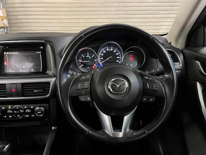 CX-5本州仕入　禁煙車　セーフティクルーズパッケージ　スマートブレーキサポート　レーダークルーズ　誤発進抑制制御　純正１７インチＡＷ　社外１７ＡＷ＋スタッドレスタイヤ付　純正ナビ　Ｂｌｕｅｔｏｏｔｈ 4WD 2200 5Dr