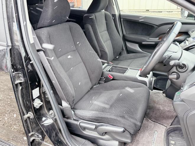 オデッセイ2.4Mエアロパッケージ 4WD　ローンが不安な方＜優遇ローン＞1年保証　純正ナビ　バックカメラ