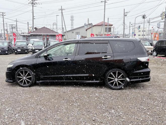 オデッセイ2.4Mエアロパッケージ 4WD　ローンが不安な方＜優遇ローン＞1年保証　純正ナビ　バックカメラ