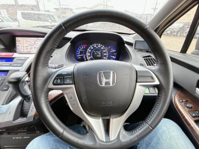 オデッセイ2.4Mエアロパッケージ 4WD　ローンが不安な方＜優遇ローン＞1年保証　純正ナビ　バックカメラ