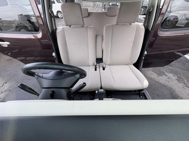 ミラココアMIRA COCOA 4WD X錆の少ない本州仕入　お洒落なスマートキー（スペアーアリ）　便利なBluetooth純正ナビＴＶ　アルミ　アイドリングストップ　バイザー　スタットレス　全磨き済　エンジンオイル交換 4WD 660 5Dr