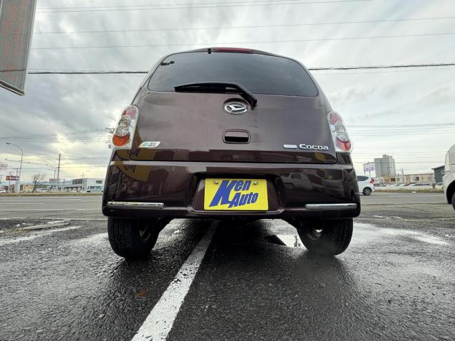 ミラココアMIRA COCOA 4WD X錆の少ない本州仕入　お洒落なスマートキー（スペアーアリ）　便利なBluetooth純正ナビＴＶ　アルミ　アイドリングストップ　バイザー　スタットレス　全磨き済　エンジンオイル交換 4WD 660 5Dr