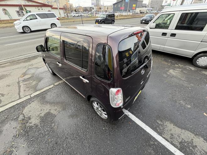 ミラココアMIRA COCOA 4WD X錆の少ない本州仕入　お洒落なスマートキー（スペアーアリ）　便利なBluetooth純正ナビＴＶ　アルミ　アイドリングストップ　バイザー　スタットレス　全磨き済　エンジンオイル交換 4WD 660 5Dr