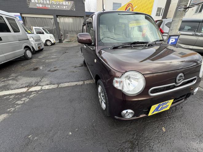 ミラココアMIRA COCOA 4WD X錆の少ない本州仕入　お洒落なスマートキー（スペアーアリ）　便利なBluetooth純正ナビＴＶ　アルミ　アイドリングストップ　バイザー　スタットレス　全磨き済　エンジンオイル交換 4WD 660 5Dr