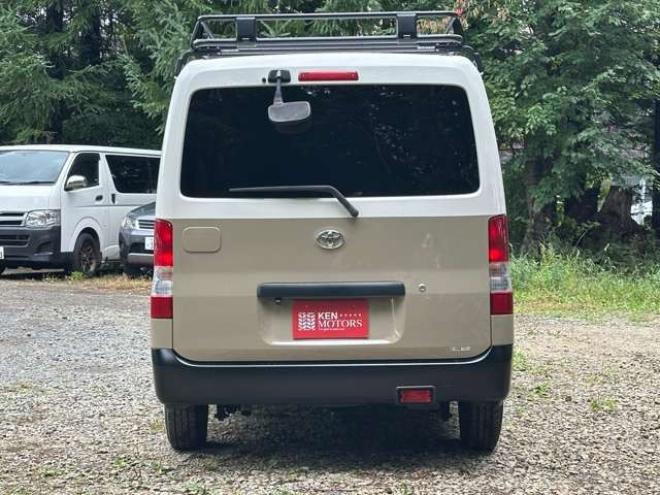 タウンエースバン1.5 GL 4WD　ベージュツートン全塗装済　ストラーダナビTV　バックカメラ　LEDヘッドライト　純正デフロック　リアヒーター　寒冷地仕様　ブラウンレザー調シートカバー　ルーフラック 1500