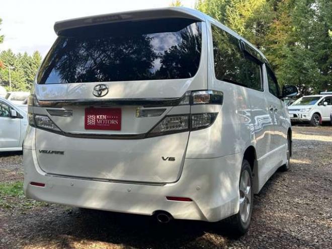 ヴェルファイア3.5 Z プラチナセレクションII 4WD　両側電動スライドドア　パワステ　パワーウィンドウ　ABS　クルーズコントロール　電動リアゲート　地デジナビ　バックカメラ　ETC　キーレス　純正アルミ　3列シート　後席モニター 3500