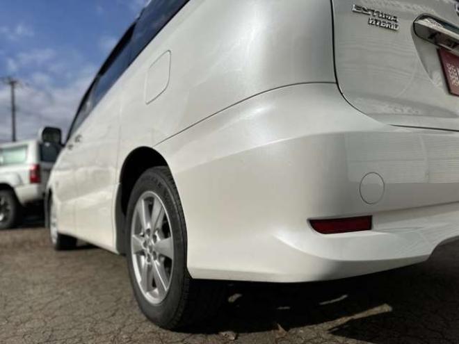 エスティマハイブリッド2.4 X 4WD　ETC　地デジ　クルーズコントロール　純正オーディオ　バックカメラ　両側スライドドア左側電動　3列シート　パワステ　パワーウィンドウ　純正アルミ　ABS　キーレスエントリー 2400