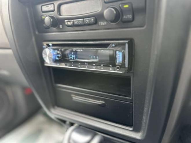 ハイラックスサーフ3.0 SSR-X ディーゼルターボ 4WD　サンルーフ　リフトアップ　ETC　パワステ　パワーウィンドウ　社外アルミ　ABS　キーレス　CDオーディオ 3000