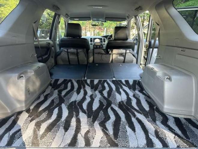 ハイラックスサーフ2.7 SSR-X アメリカンバージョン 4WD　コンビハンドル　社外ナビ　バックカメラ　ETC　社外スターター　社外ヘッドライト　シートカバー　パワーウィンドウ　パワステ　純正アルミ　ABS　キーレス　社外テール　社外グリル 2700