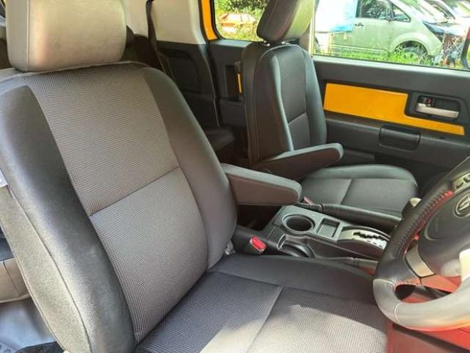 FJクルーザー4.0 カラーパッケージ 4WD　INTREPIDキャンプギアルーフテント　社外10インチナビ　バックカメラ　前後ドラレコ　パワステ　パワーウィンドウ　アルミ　ABS　キーレス　ETC 4000