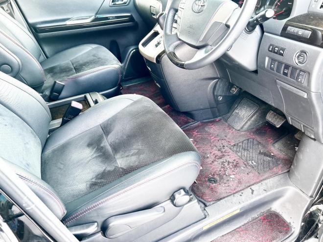 ヴェルファイア2.4Zゴールデンアイズ 4WD ローンが不安な方＜優遇ローン＞本州仕入　純正ナビ　後席モニター　両側パワースライド　電動リアゲート　ハーフレザー　2列目オットマンシート　7人乗り　HID　純正アルミ 4WD 2400 5Dr