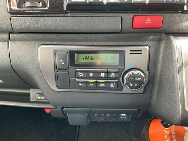 ハイエースバン2.8 スーパーGL ダークプライムII ロングボディ ディーゼルターボ 4WD　モデリスタフロントスポイラー　ワーク18インチAW　8インチナビTV 両側電動パワースライドドア 415COBRAフラットキット(ベッドキット) 2800